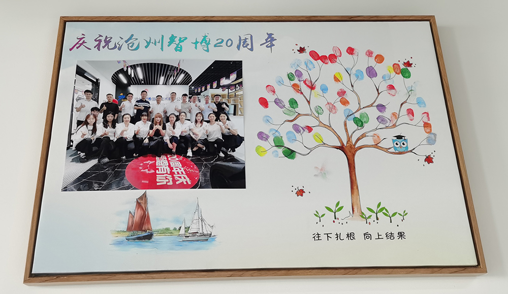 1754616763799375.jpg 77.jpg